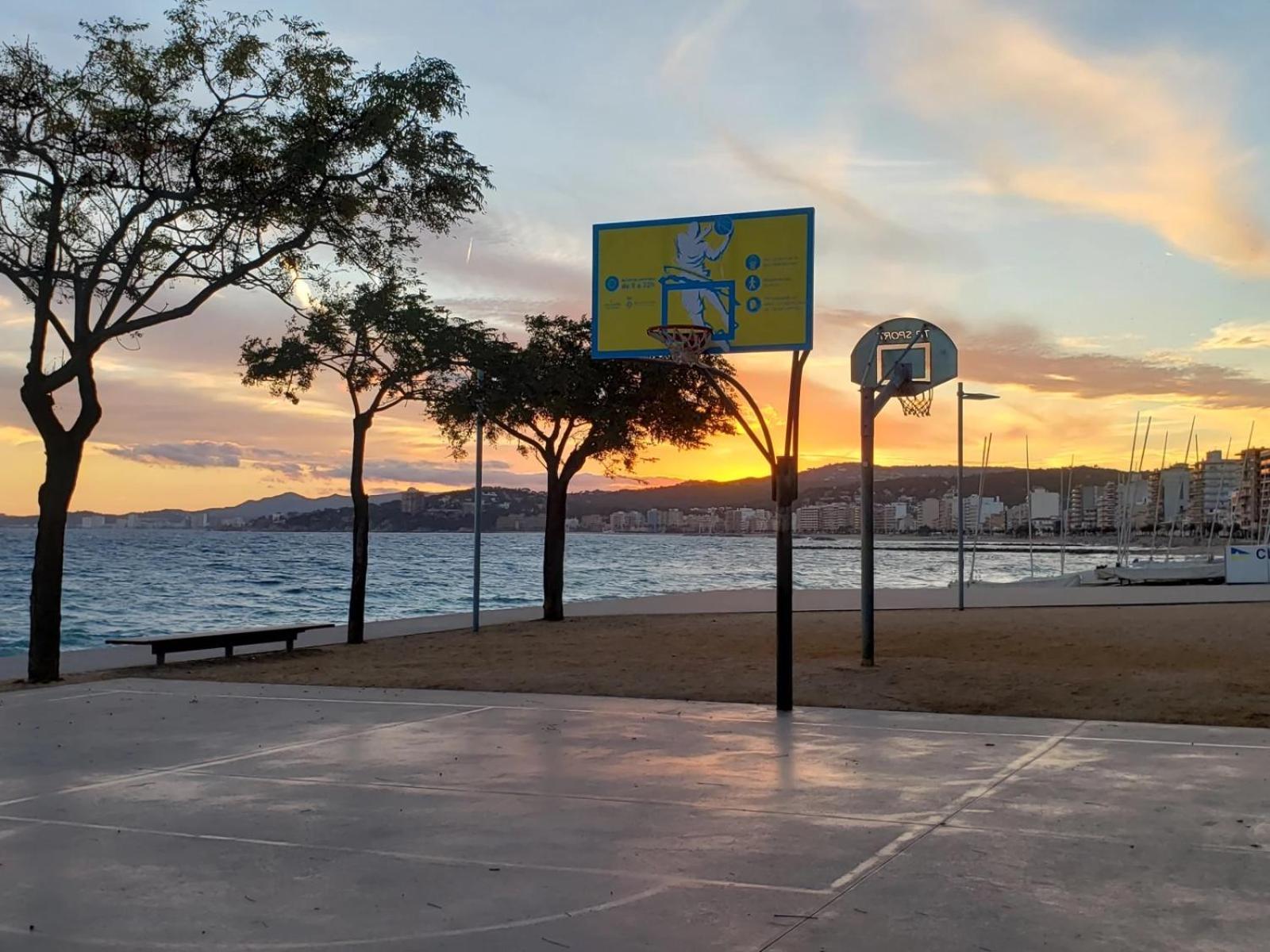 Casita De La Playa Con Parking Villa Palamós Kültér fotó